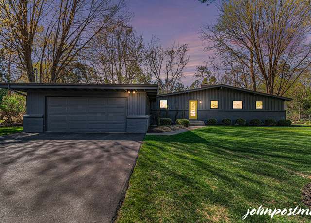 Property at 7352 Grachen Dr SE, Grand Rapids, MI 49546, 4 beds, 3 baths