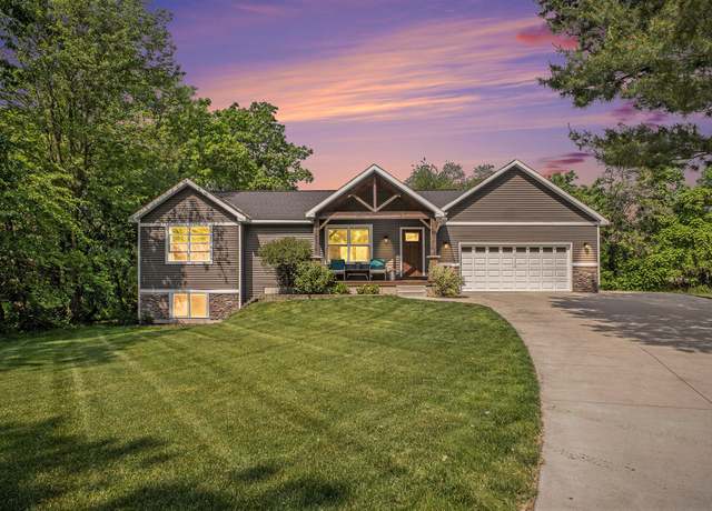 Property at 145 Lakeview Dr, Wayland, MI 49348, 4 beds, 2.5 baths