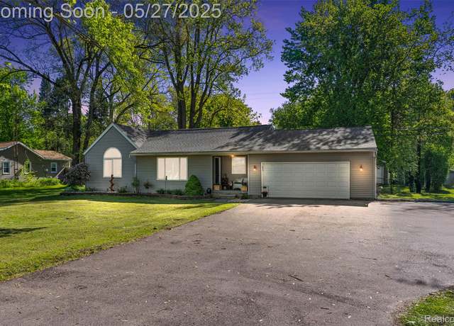 Property at 3296 N Genesee Rd Rd, Flint, MI 48506, 3 beds, 1.5 baths