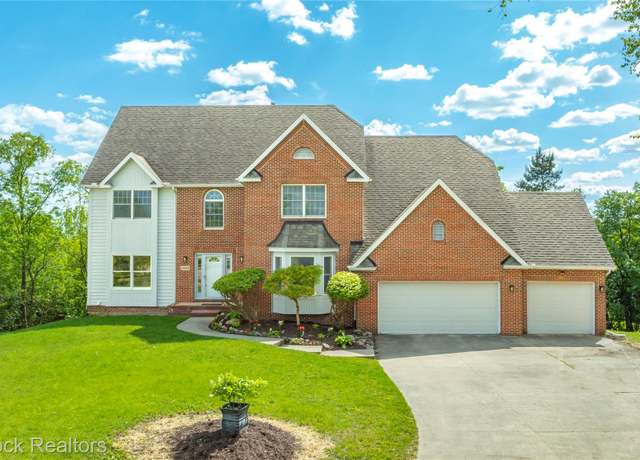 Property at 3592 Great Falls Cir, Ann Arbor, MI 48108, 5 beds, 3.5 baths