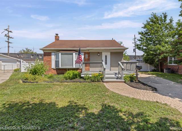 Property at 1122 Symes Ct, Royal Oak, MI 48067, 3 beds, 1.5 baths