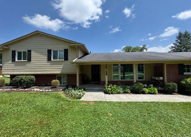 Property at 26158 Meadowview Dr, Farmington Hills, MI 48331, 4 beds, 2.5 baths