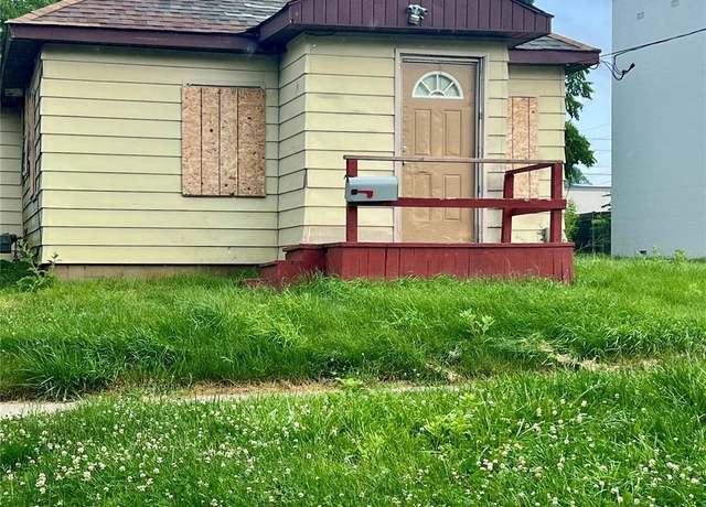 Property at 1017 Stocker Ave, Flint, MI 48503, 2 beds, 1 bath