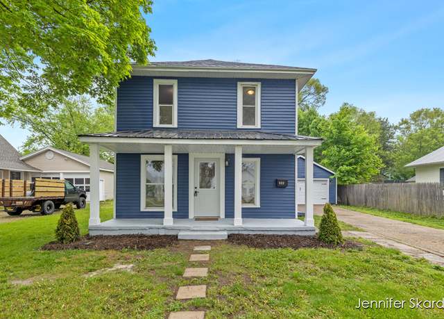 Property at 522 S Front St, Belding, MI 48809, 4 beds, 1 bath