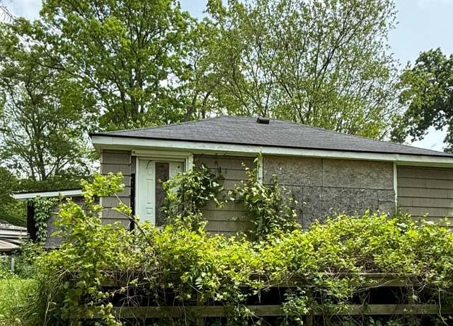 Property at 11108 Silver Lake Rd, South Lyon, MI 48178