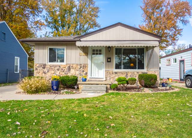 Property at 22701 Lake Dr, St. Clair Shores, MI 48082, 3 beds, 1 bath