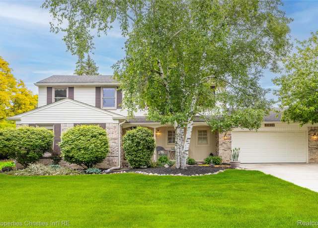 Property at 21828 N Center St, Northville, MI 48167, 4 beds, 2.5 baths