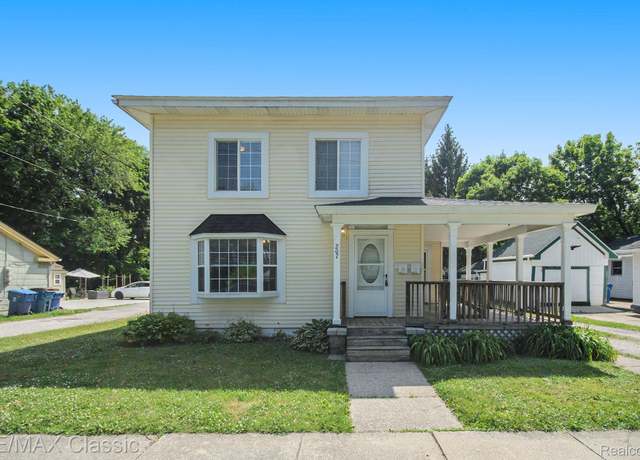 Property at 207 Washington St, Holly, MI 48442, 3 beds, 2 baths