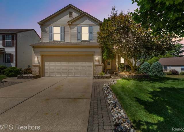 Property at 1649 Marshbank Dr, Pontiac, MI 48340, 3 beds, 3.5 baths