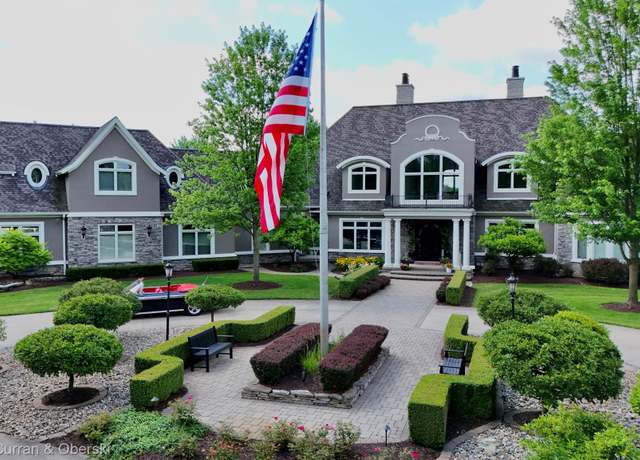 Property at 58415 10 Mile Rd, South Lyon, MI 48178, 6 beds, 7.5 baths