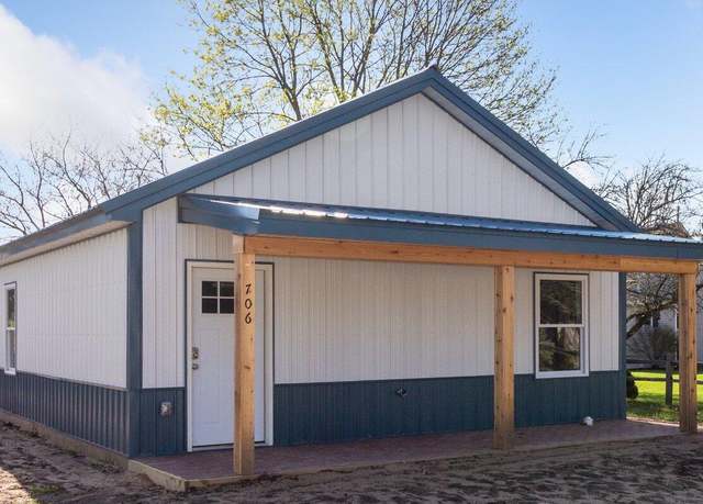 Property at 706 Colfax St, Cadillac, MI 49601, 3 beds, 2 baths