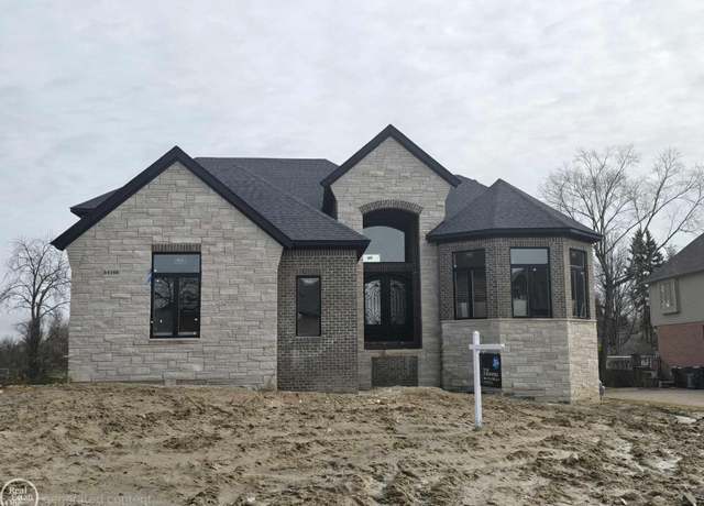 Property at 54166 Carrington Dr, Shelby Twp, MI 48316, 4 beds, 3.5 baths