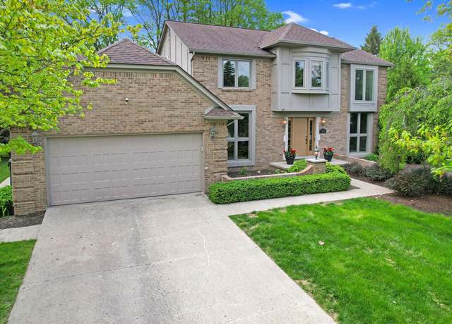 Property at 1663 Tacoma Dr, Rochester Hills, MI 48306, 4 beds, 3.5 baths