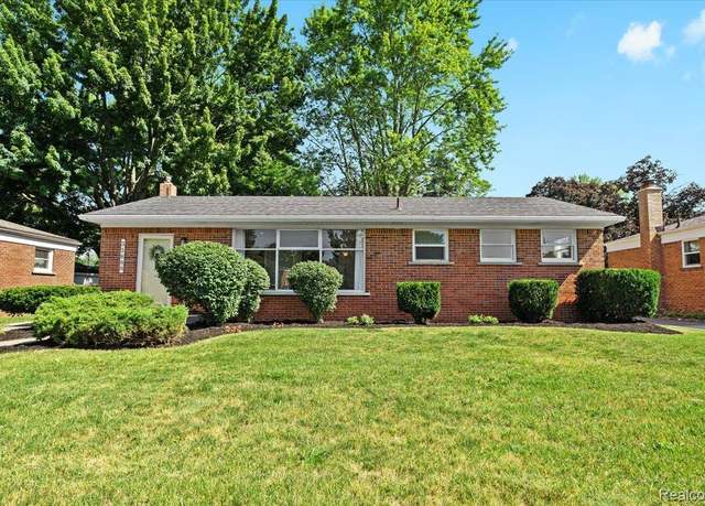 Property at 35888 Orangelawn St, Livonia, MI 48150, 3 beds, 1.5 baths