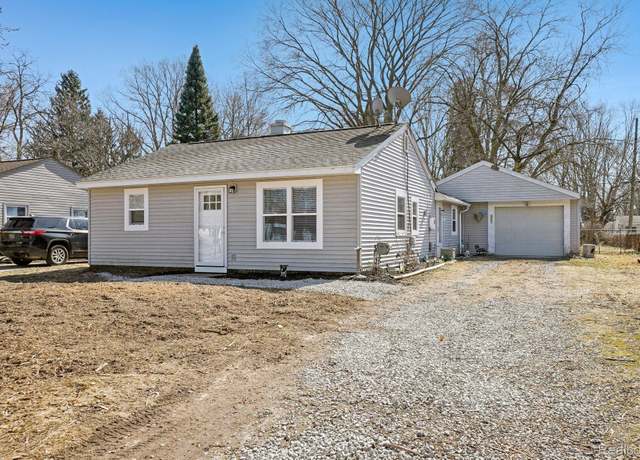 Property at 2744 James Rd, Auburn Hills, MI 48326, 2 beds, 1 bath