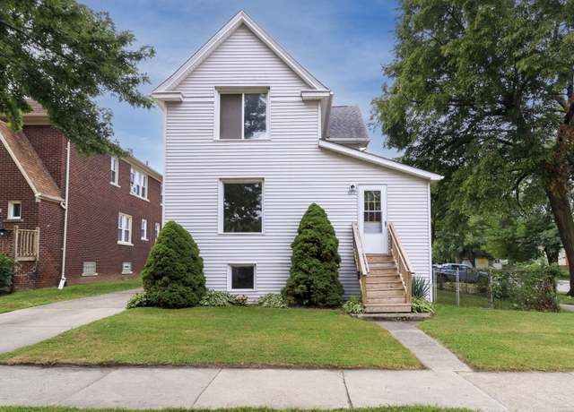 Property at 667 Pine St, Wyandotte, MI 48192, 5 beds, 2 baths