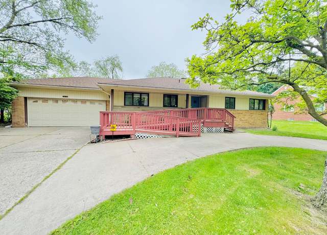 Property at 24230 Berg Rd, Commerce Twp, MI 48033, 4 beds, 2 baths
