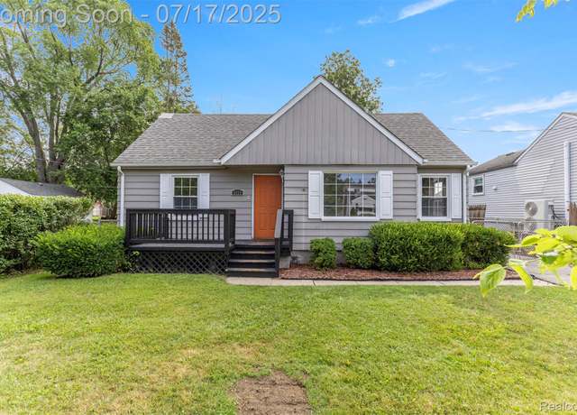 Property at 8916 Deering St, Livonia, MI 48150, 3 beds, 1 bath