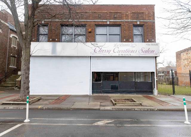 Property at 14536 E Jefferson Ave, Detroit, MI 48215, 4 beds, 3 baths