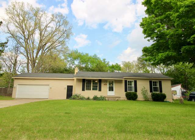 Property at 15129 Roach Dr, Linden, MI 48451, 3 beds, 1 bath