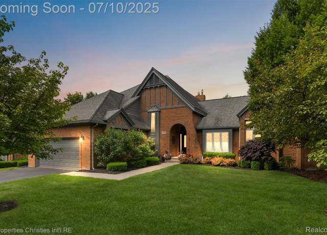 Property at 11793 Lorenz Way #13, Plymouth, MI 48170, 4 beds, 3.5 baths