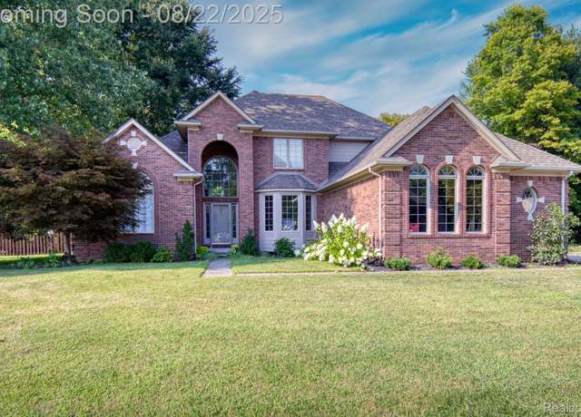 Property at 1040 Belle River Woods Blvd, East China Township, MI 48054, 4 beds, 2.5 baths