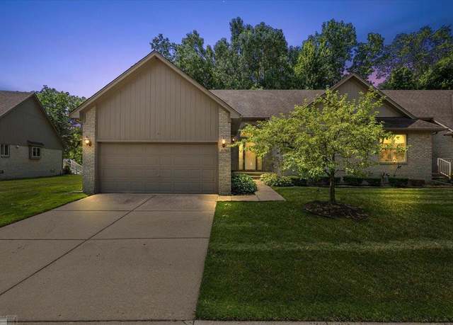 Property at 15762 Corso Dr, Clinton Township, MI 48035, 2 beds, 2 baths