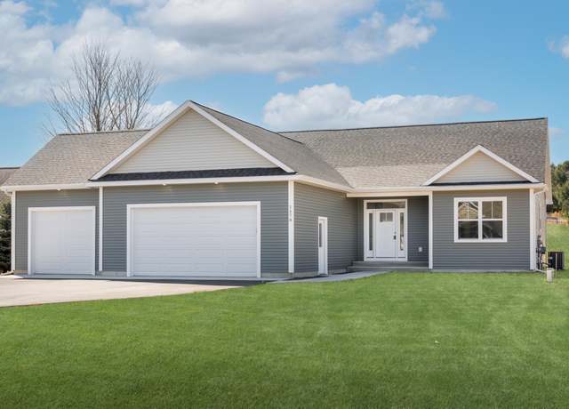 Property at 1578 Oban Way, Traverse City, MI 49696, 3 beds, 2 baths