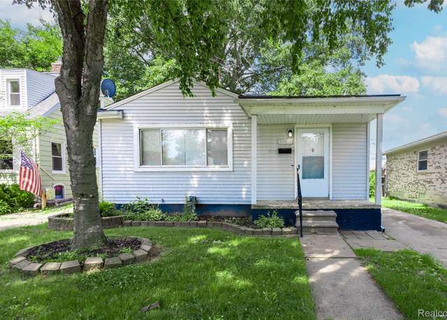 Property at 22613 Raven Ave, Eastpointe, MI 48021, 3 beds, 1 bath