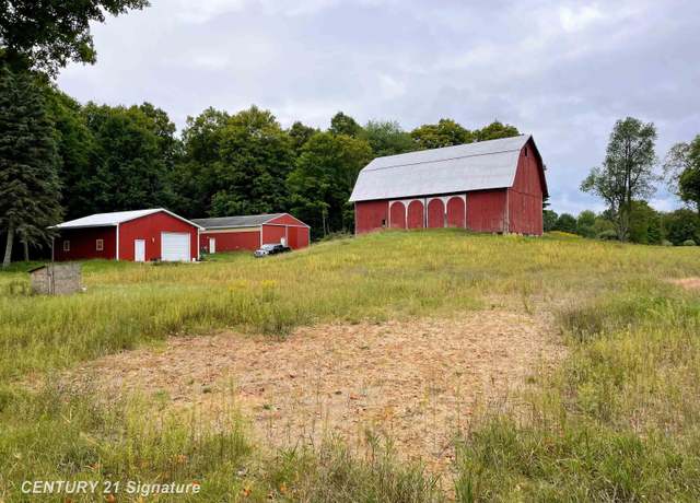 Property at 10760 S Winn, Shepherd, MI 48883