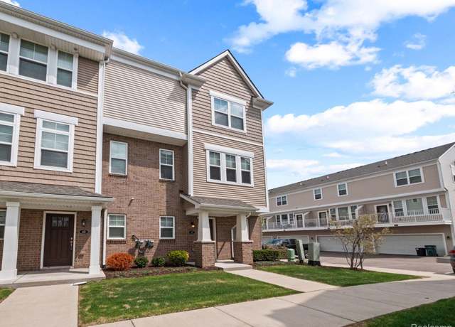 Property at 2500 Normandy Rd #41, Royal Oak, MI 48073, 2 beds, 2.5 baths