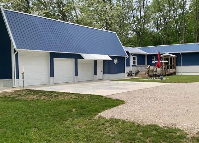 Property at 1335 28th St, Manistee, MI 49660, 3 beds, 2 baths
