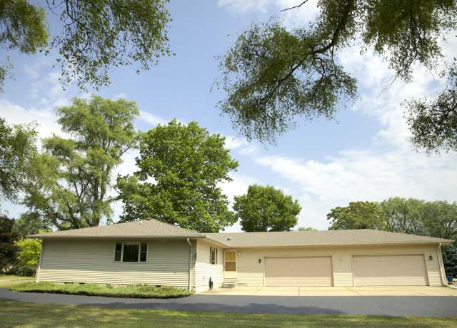 Property at 3325 John R Rd, Rochester Hills, MI 48307, 3 beds, 2.5 baths