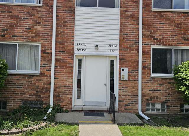 Property at 29498 Hoover Rd, Warren, MI 48093, 2 beds, 1 bath