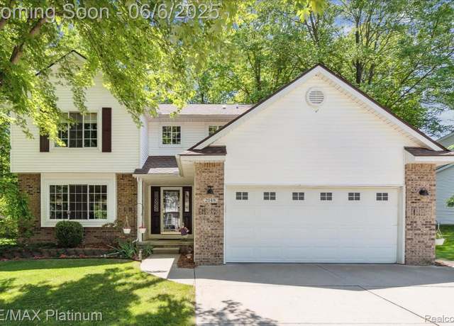 Property at 2149 Laurel Oak Dr, Howell, MI 48855, 3 beds, 3.5 baths