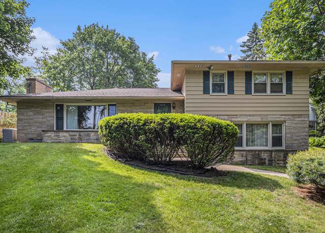 Property at 2705 Bronson Blvd, Kalamazoo, MI 49008, 5 beds, 2.5 baths