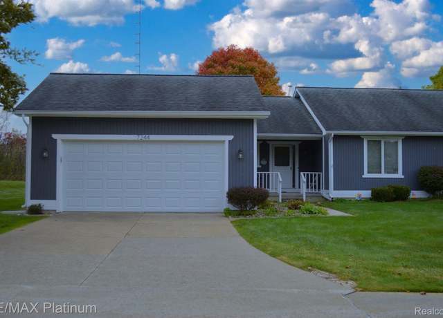 Property at 7244 Northfield Cir, Flushing, MI 48433, 2 beds, 2.5 baths