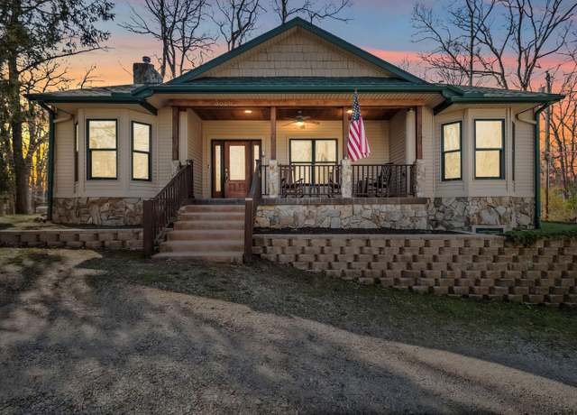 Property at 3553 Alpine Ct, Hillsdale, MI 49242, 5 beds, 3 baths