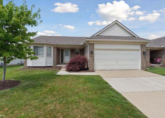 Property at 17165 Mayfield Dr, Macomb, MI 48042, 2 beds, 2 baths