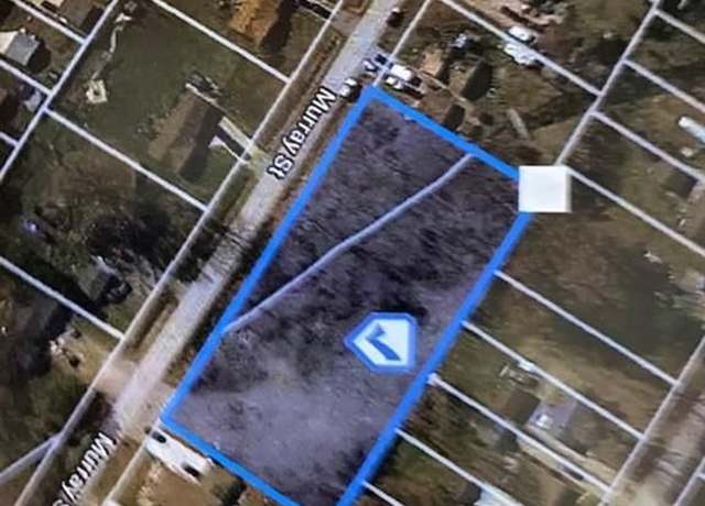 Property at 24001 Murray St, Clinton Township, MI 48035, 1 bath