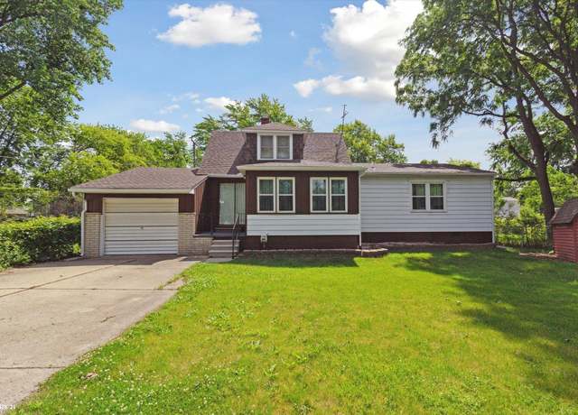 Property at 27144 Barkman St, Roseville, MI 48066, 3 beds, 1.5 baths
