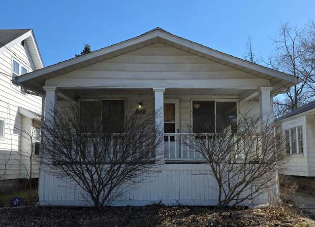 Property at 843 Ossington Ave, Flint, MI 48507, 2 beds, 1 bath