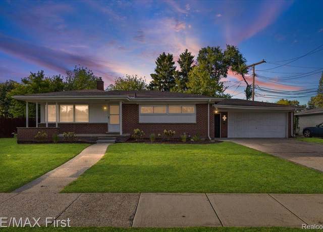 Property at 22317 E Schafer St, Clinton Charter Township, MI 48035, 4 beds, 1.5 baths