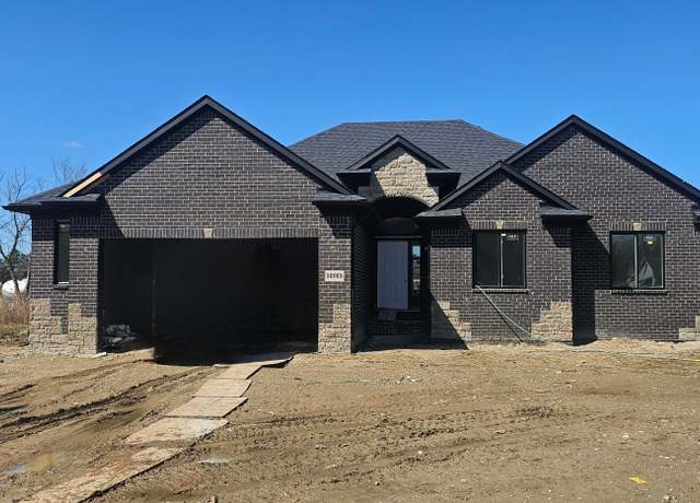 Property at 50899 Remar Farms Dr, Macomb, MI 48044, 3 beds, 2.5 baths