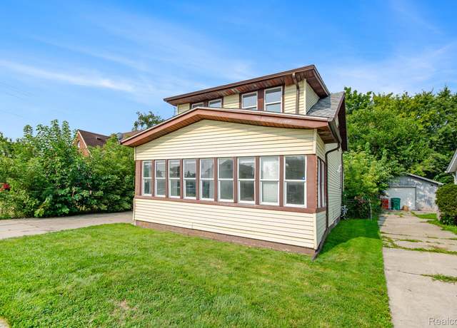 Property at 21715 Nevada Ave, Eastpointe, MI 48021, 3 beds, 1 bath