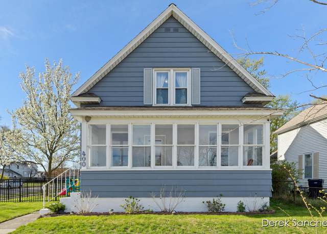 Property at 400 W 21st St, Holland, MI 49423, 4 beds, 2 baths