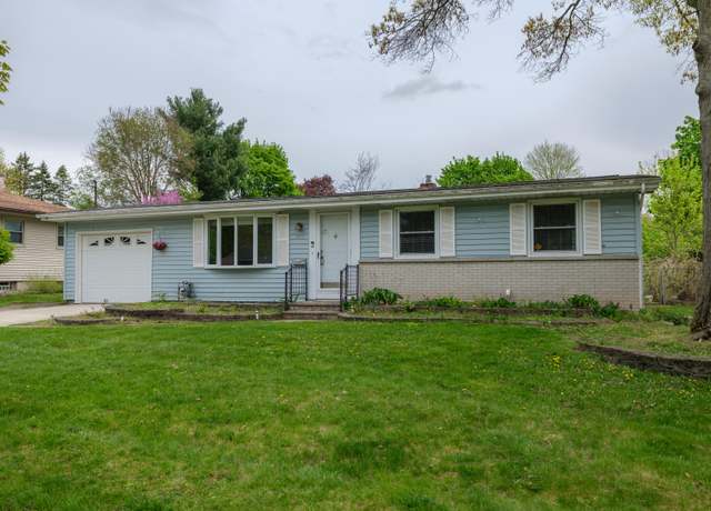 Property at 4043 Standish St, Kalamazoo, MI 49008, 3 beds, 2 baths