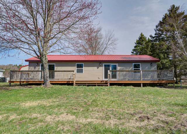 Property at 5871 W 12 Rd, Mesick, MI 49668, 3 beds, 1 bath