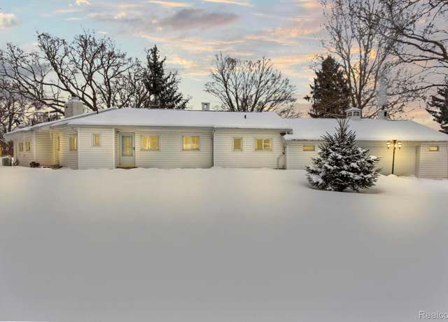 Property at 73798 Floral St, Armada, MI 48005, 3 beds, 1.5 baths