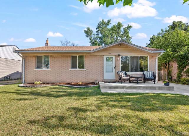 Property at 21631 Laurel St, Clinton Township, MI 48035, 3 beds, 1 bath